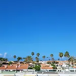 Palm View Apartment Las Camelias