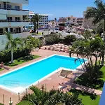 Palm View Apartment Las Camelias